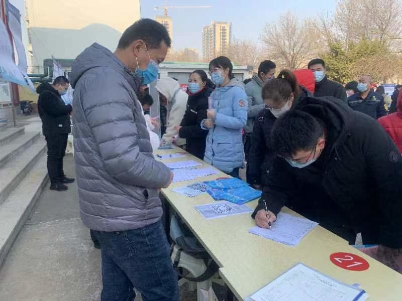 潍坊滨海区：2023年春风行动暨就业援助月招聘会活动举办