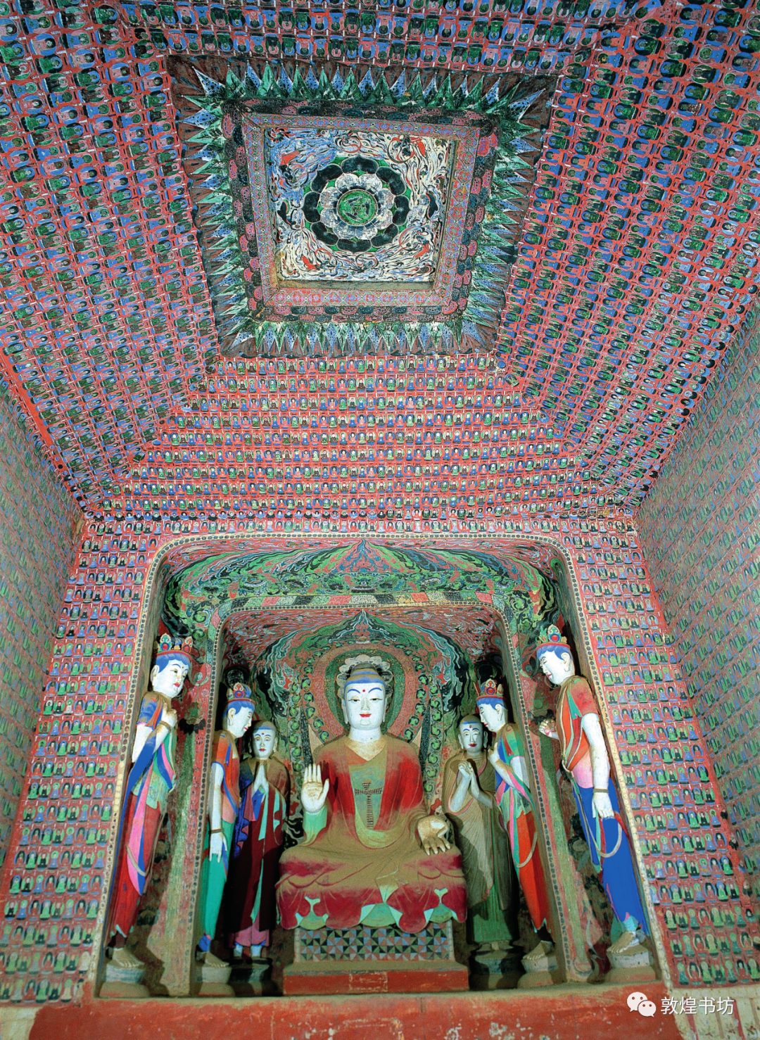 莫高窟第407窟正壁及窟顶三兔藻井