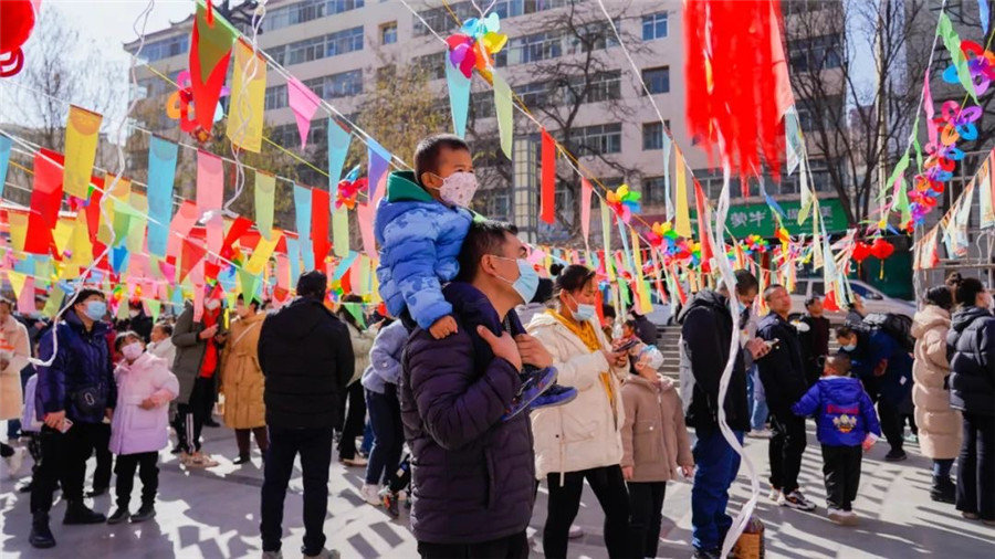 做花灯猜谜乐看社火……带你玩转陇原“元宵局”