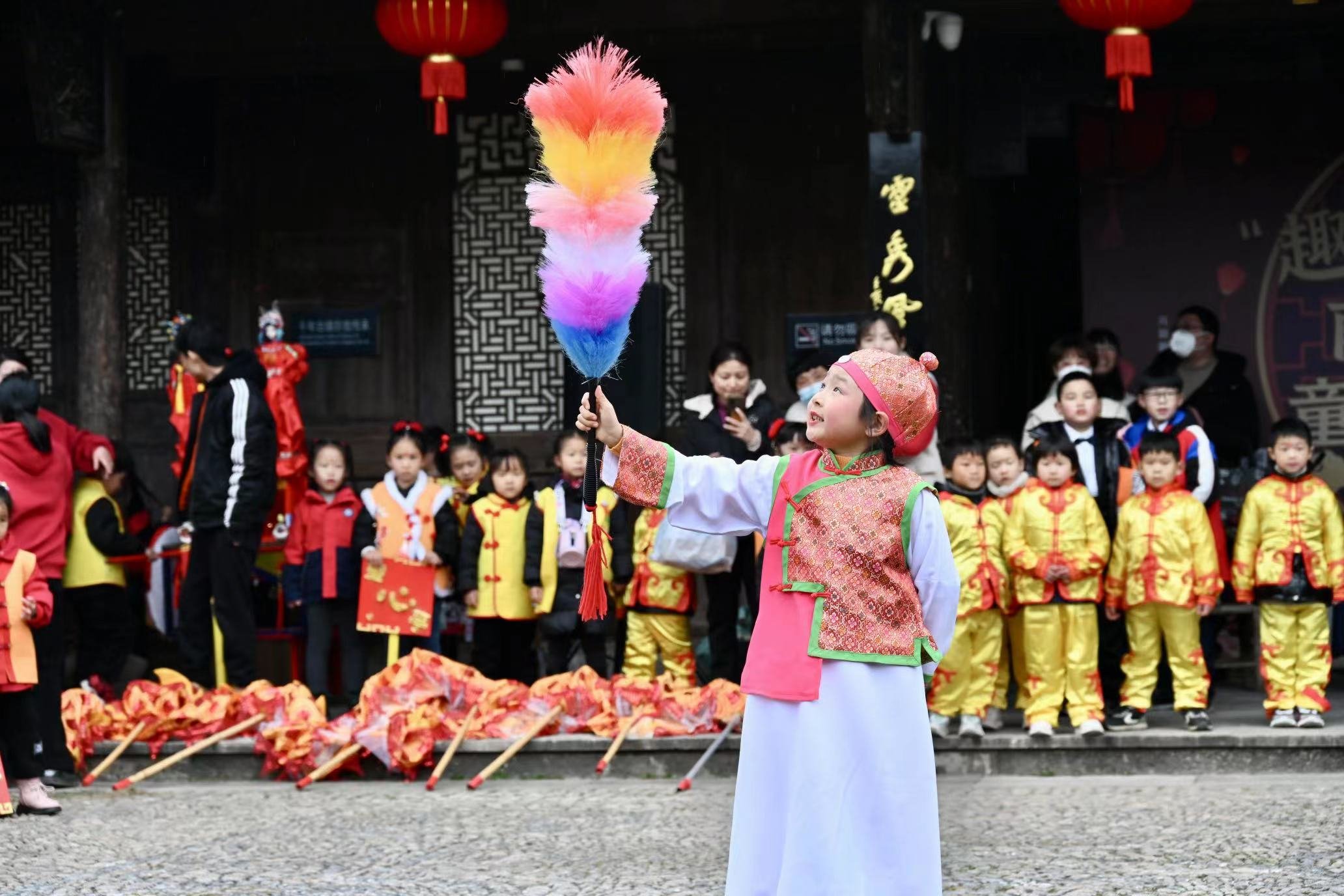 一群娃娃“挑大梁”办起“小行会”！千年古镇前童非遗民俗有传承