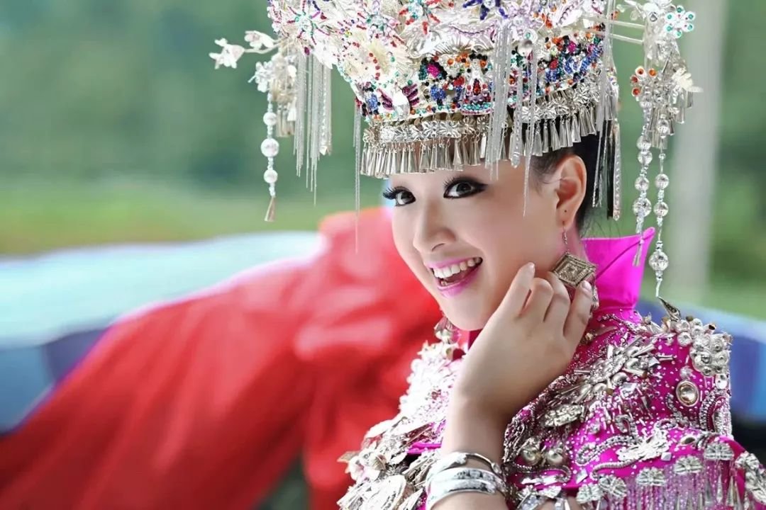 湖北省歌剧舞剧院国家一级演员杨娟：心怀感恩，将“大爱”融入歌声