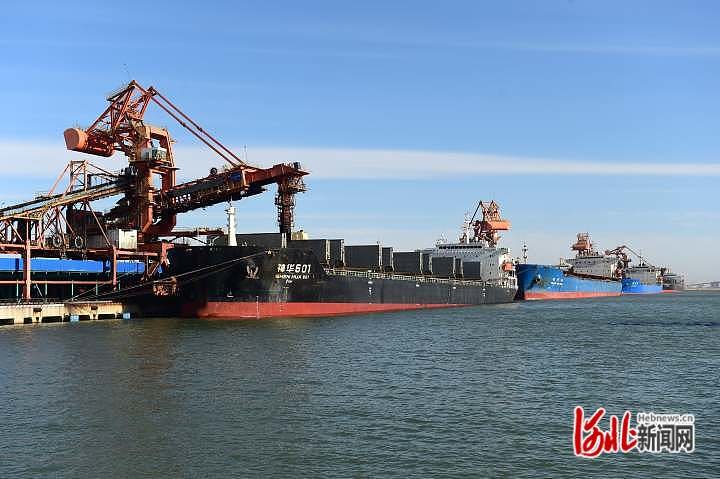 河北黃驊港：電煤保供“開門紅”1.jpg