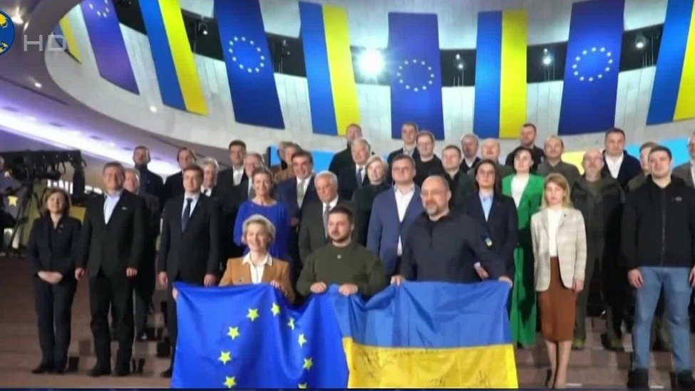 乌克兰大批高官牵涉贪腐案 西方援助被瓜分？