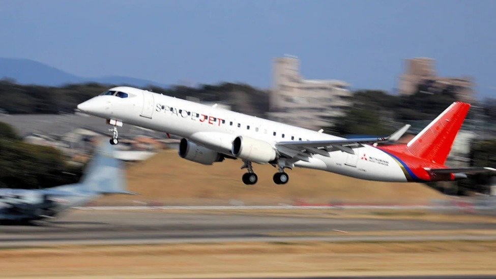 凤凰早报|土耳其地震已致该国超5000人遇难;总理座谈会上“安欣”发言