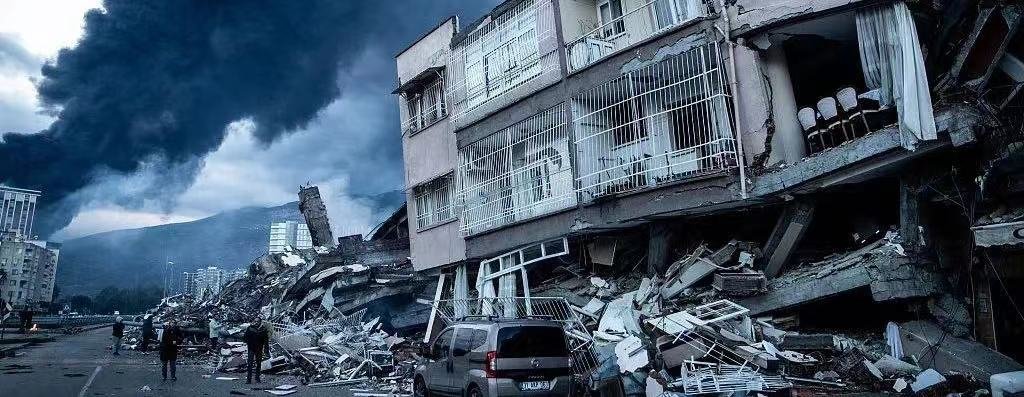唐驳虎:一场地震逼停三条外交战线?埃尔多安如何抉择
