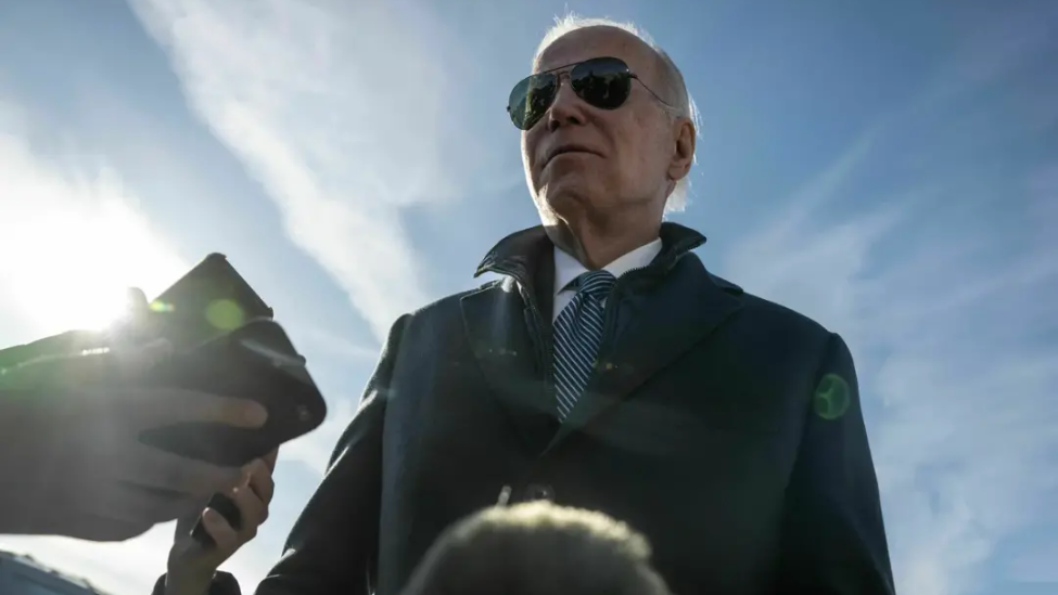 凤凰早报|土耳其地震已致该国超5000人遇难;总理座谈会上“安欣”发言