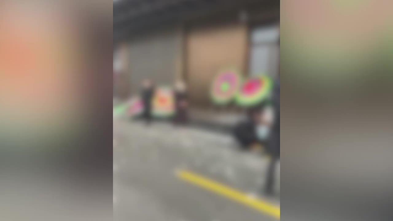 少女被带进酒店吸食笑气后身亡，嫌疑人已被控制