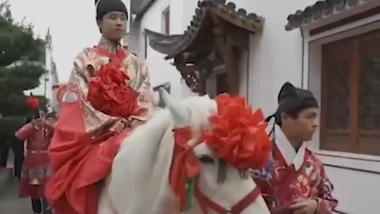浙江浦江一场传统中式婚礼走红