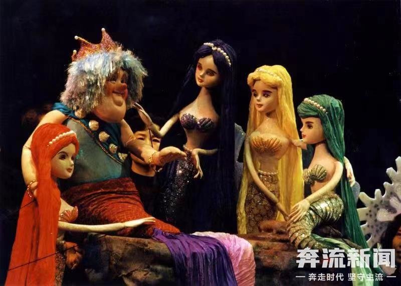 “美人鱼”来兰州啦 非遗木偶搭上春节拜年末班车
