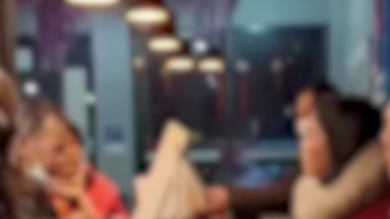 桂林文旅局回应“游客未达消费标准导游不给房卡”：正核实