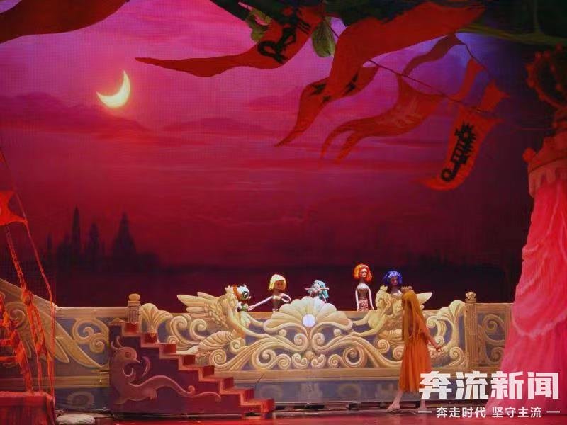 “美人鱼”来兰州啦 非遗木偶搭上春节拜年末班车