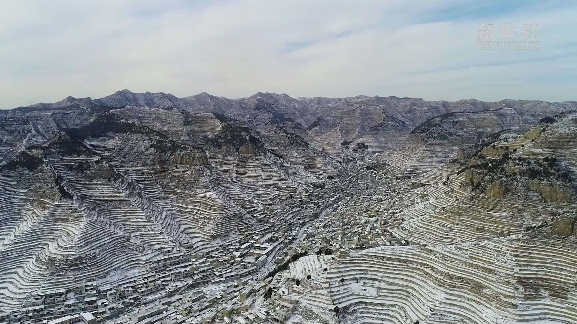 雪落太行梯田 农业遗产美成画