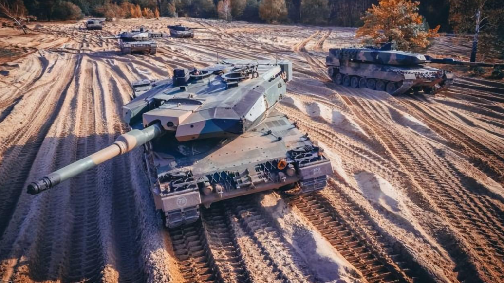 波兰已开始培训乌军士兵操作“豹2”坦克