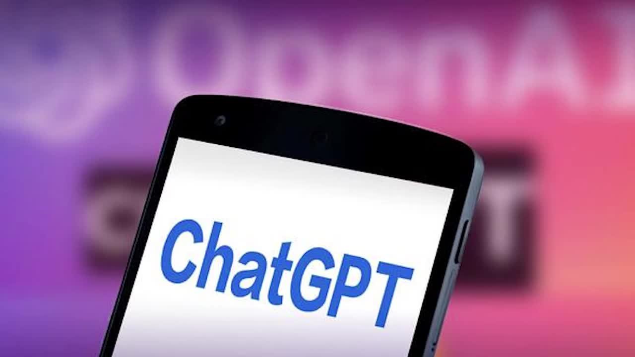 “已经满负荷”，ChatGPT官网已无法登陆