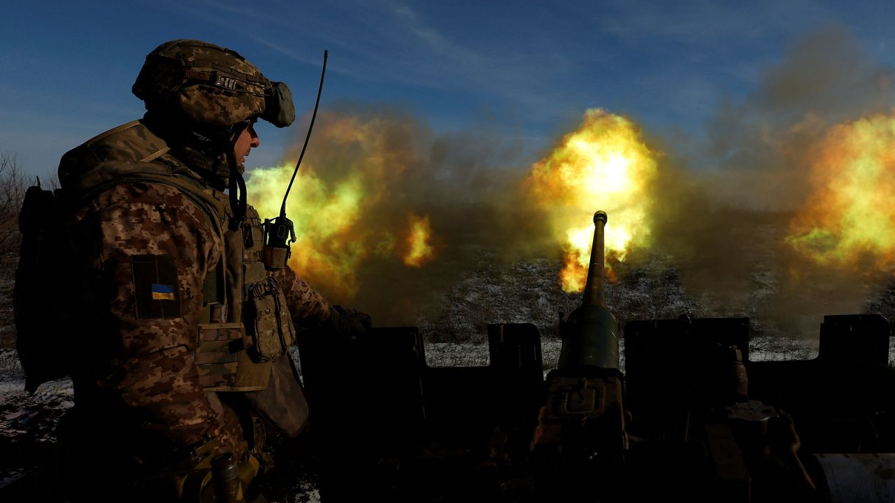 巴赫穆特巷战展开 俄乌两军战况激烈