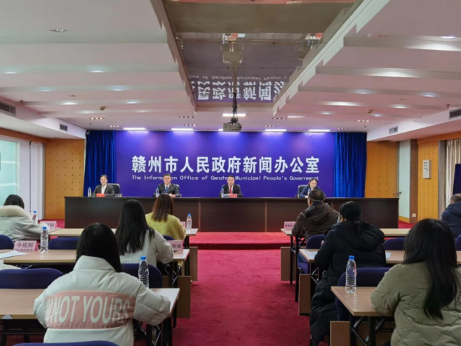 赣州建成法治文化长廊逾400个法治文化公园29个