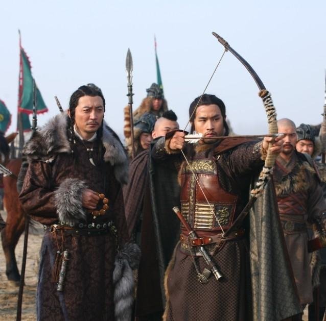 《精忠岳飞》剧照。