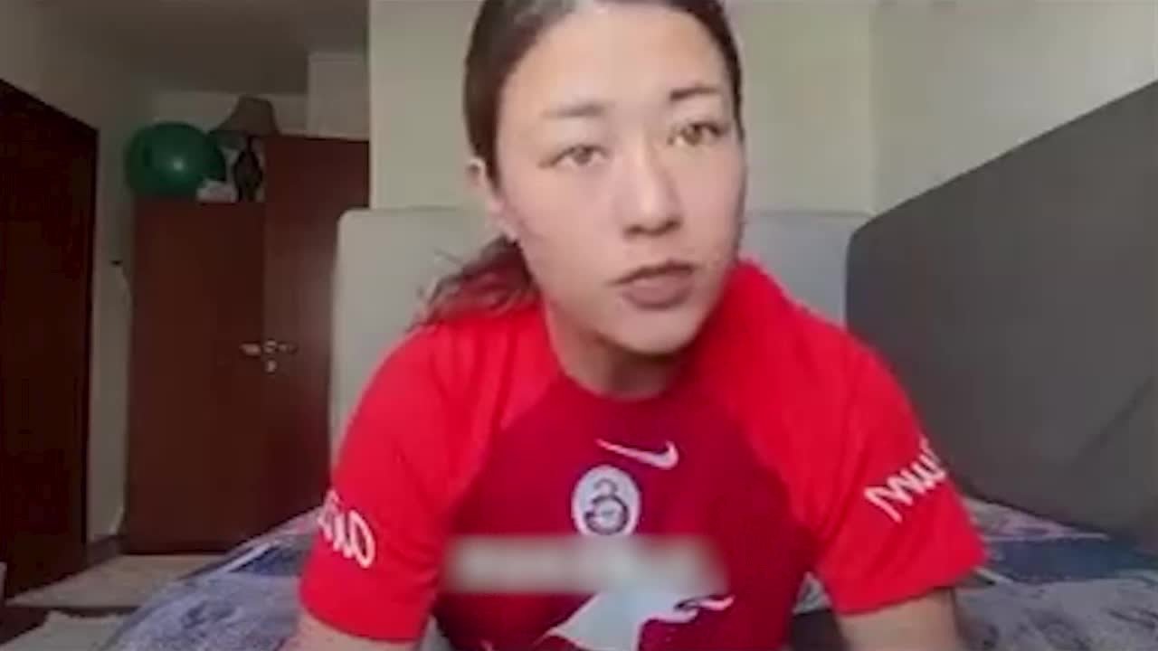 女足球员李佳悦讲述在土耳其地震中的自救过程