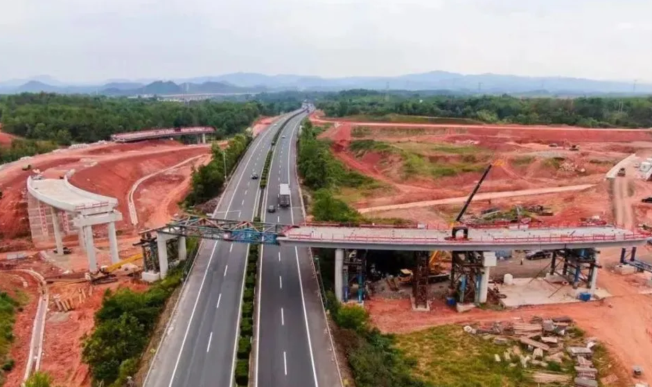 信丰至南雄(赣粤界)高速公路预计今年建成凤凰网江西_凤凰网