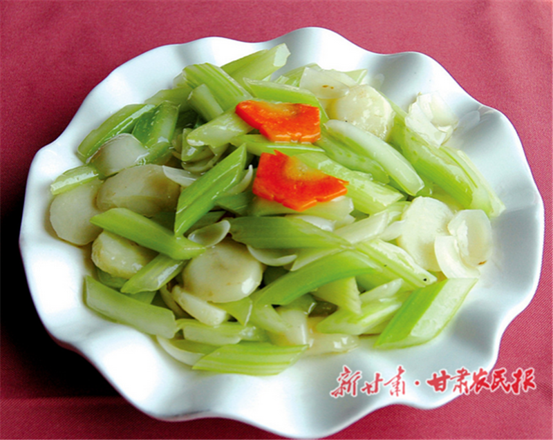 西芹炒百合