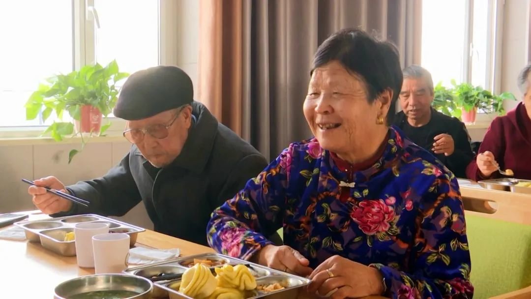 暖胃又暖心 瓜州助餐服务让银发族家门口吃出幸福味