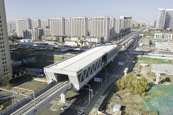 正在建设中的长春轨道交通4号线南延工程福祉大路站。 张扬 摄