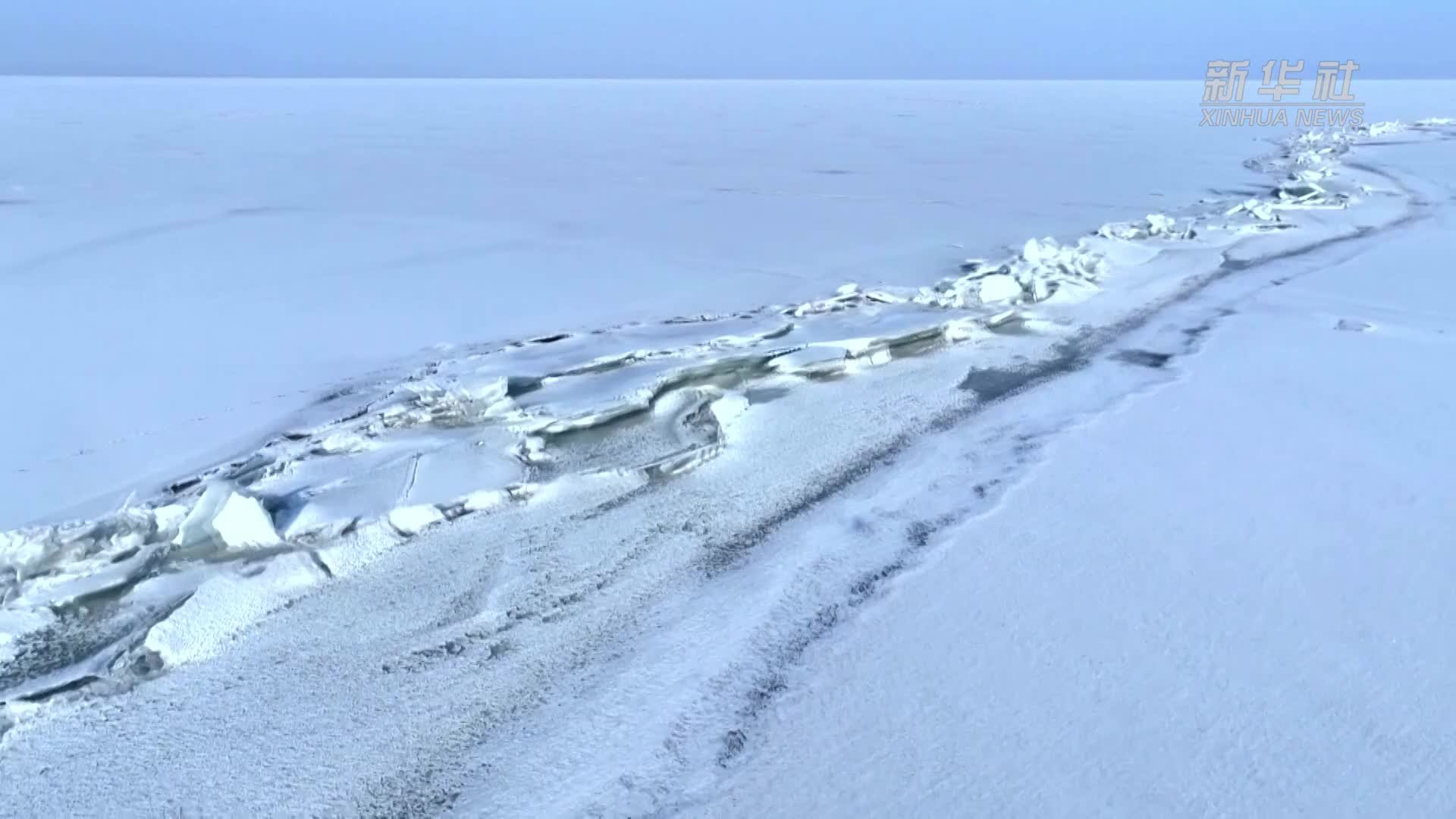 春暖冰雪融 我国最大内陆淡水湖出现“推冰”景观