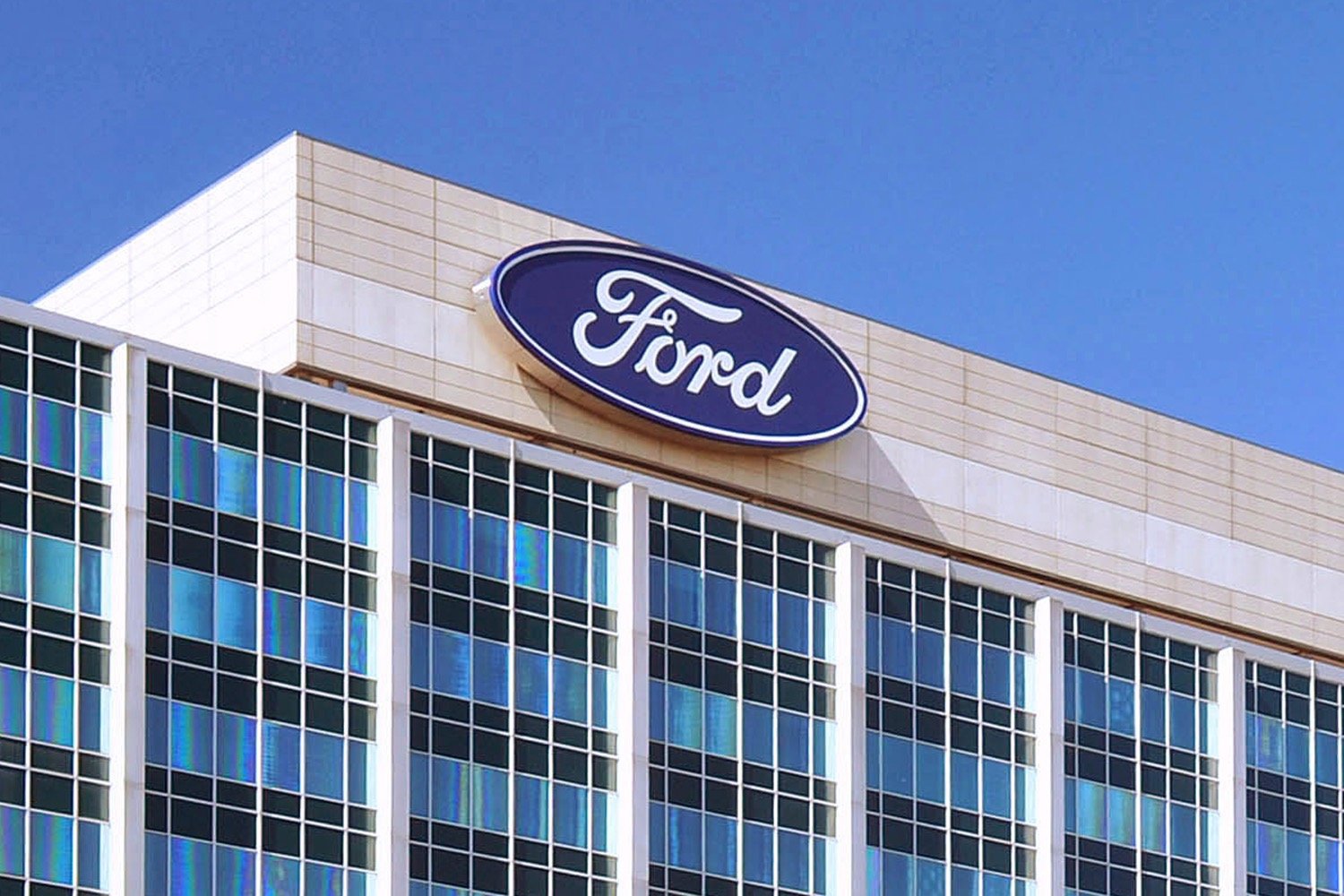  "Unlocking Opportunities: How the Ford Motor Company Loan Can Fuel Your Business Growth"