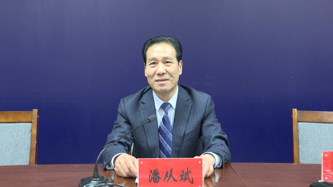金昌市农业农村局副局长潘从斌