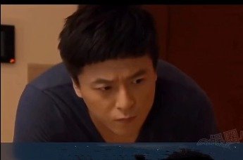 令人窒息的5位娱乐圈妈宝男下场：轻则单身 重则入狱_凤凰网视频_凤凰网