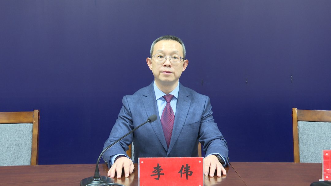 金昌市财政局副局长李伟