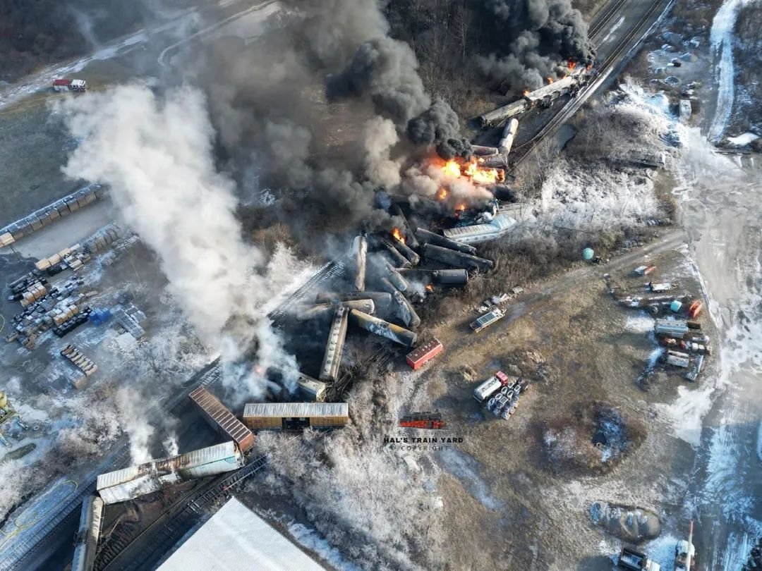 唐驳虎:俄亥俄爆炸毁了半个美国?类似出轨事故每天1.8次