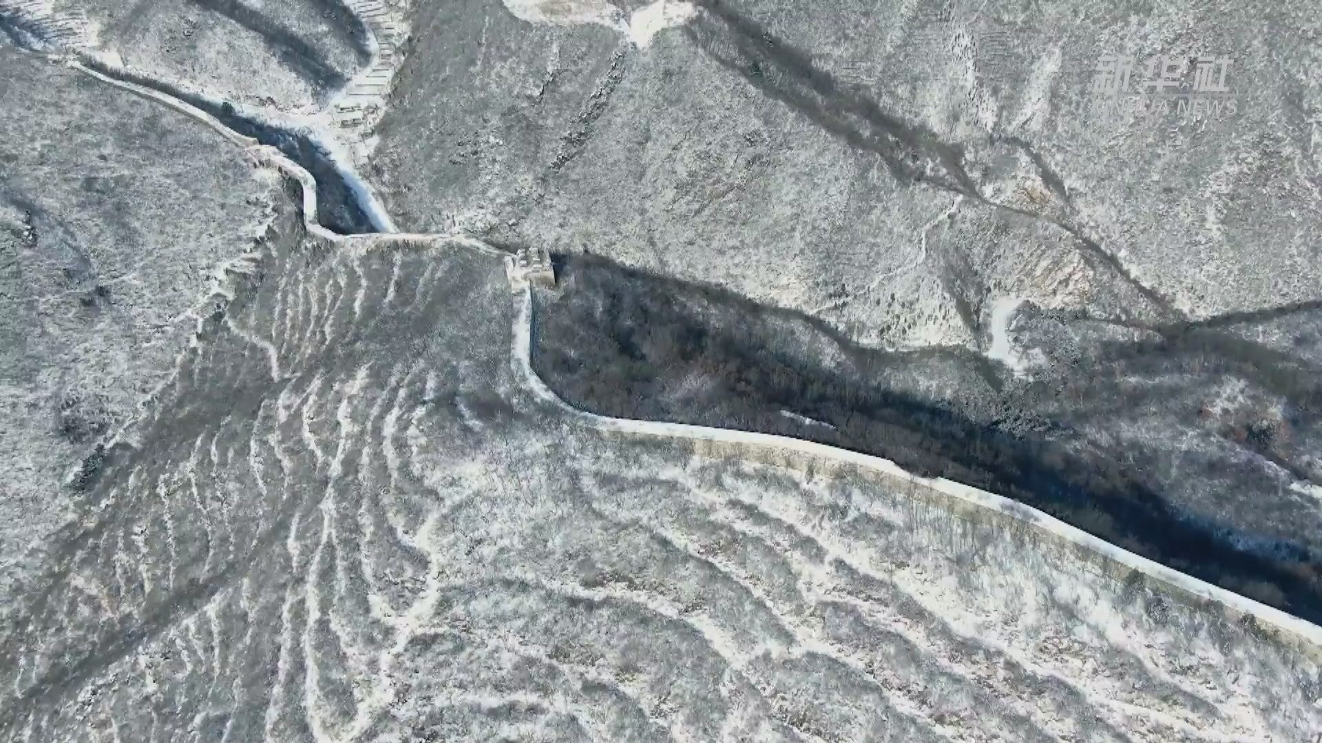 河北迁安：雪落长城，壮阔如画