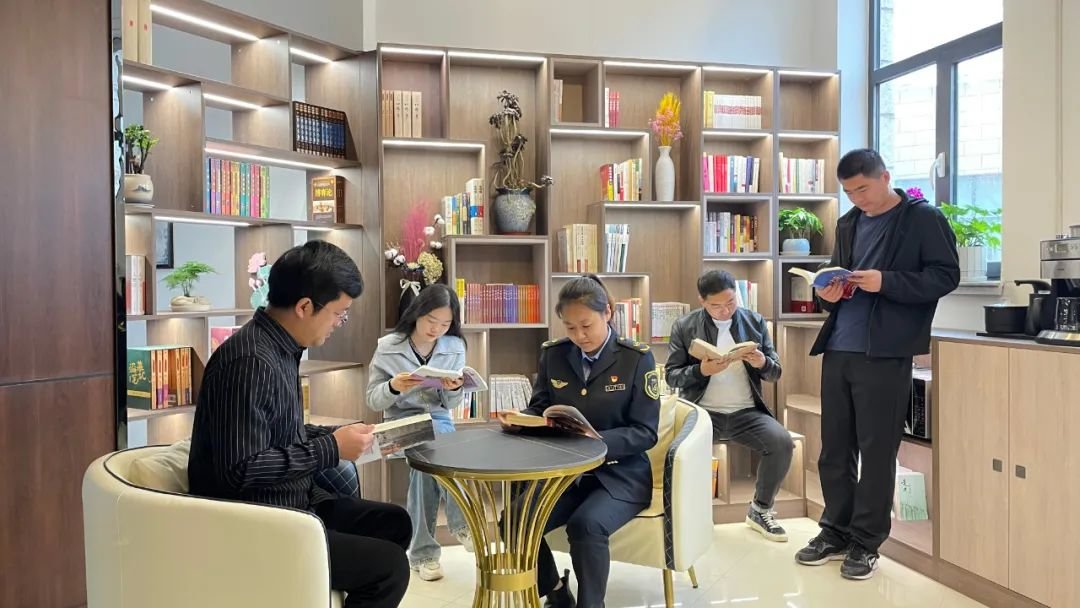 “书香金昌”建设卓有成效 全民阅读理念深入人心凤凰网甘肃_凤凰网