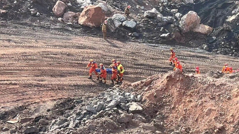 凤凰晚报|国内疫情已基本结束;内蒙古煤矿事故相关人员被警方控制