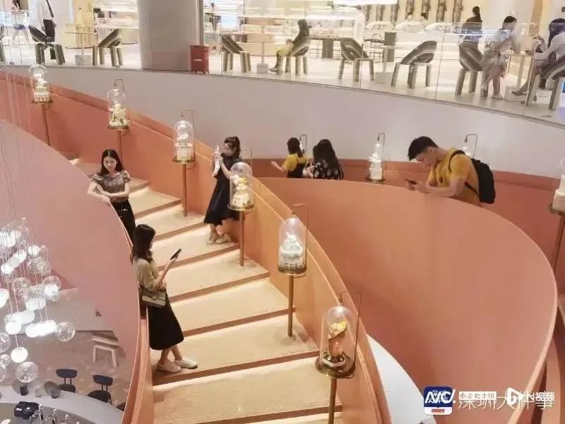 “昂司蛋糕”突然关门 曾声称耗资1亿打造网红门店