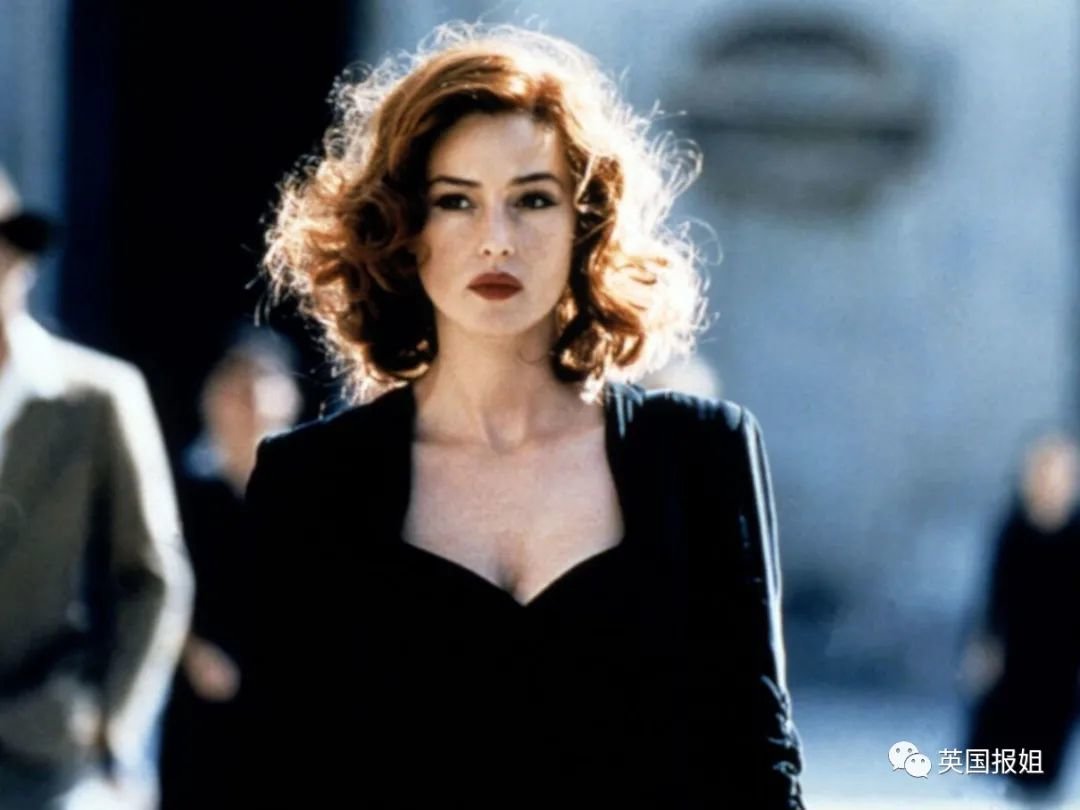 地球球花”新恋情曝光！男友竟是64岁怪老头，网友震惊：他俩怎么会在一起？？？, image size:1080x810