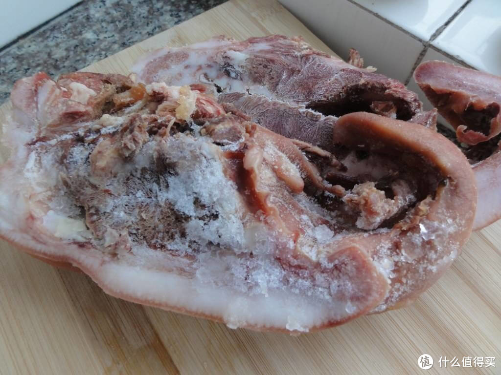 出远门的时候,切记在冰箱里面放一枚硬币,不是迷信,有科学依据