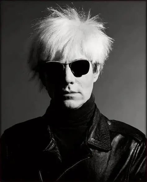 安迪·沃霍尔Andy Warhol 1928年8月6日—1987年2月22日