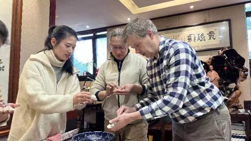 党建引领 文工旅融合 景德镇珠山区“三宝村”颇具国际范