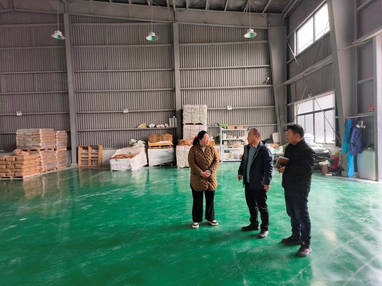 安徽定远县二龙回族乡开展企业服务暖心行动