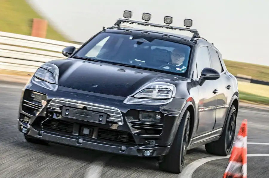 Macan EV 测试车