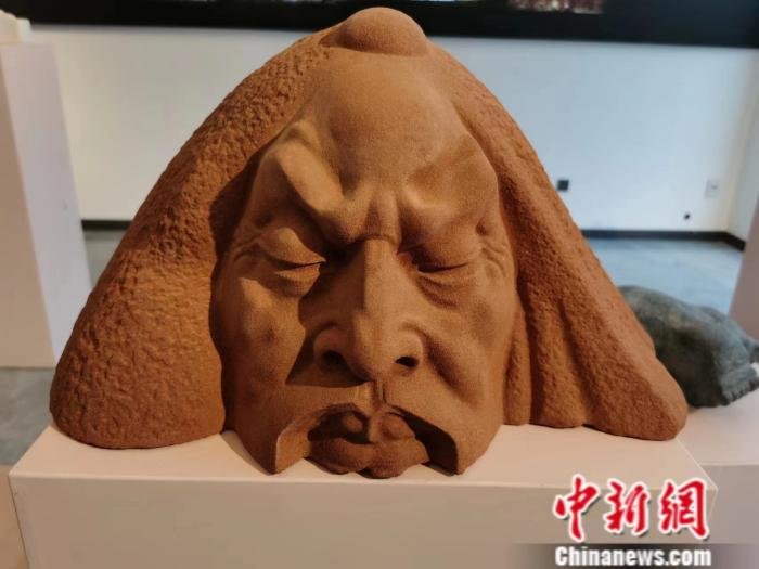 大足石刻文创园展品 刘欢 摄