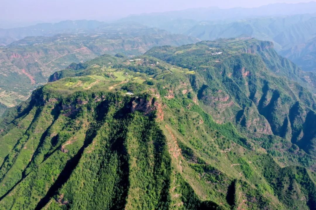 从《山海经》中走来的陇南仇池山……