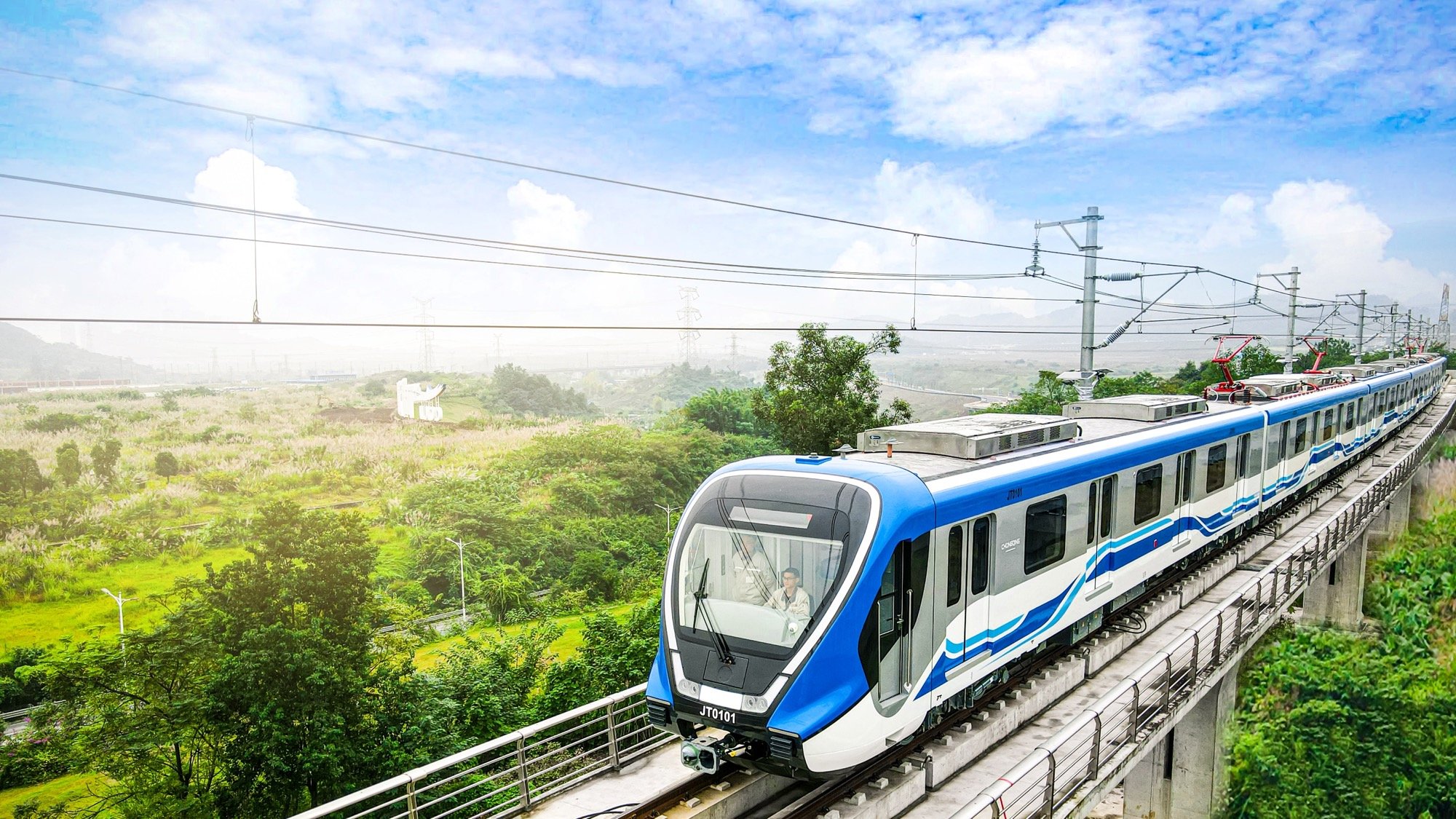 全国首条双流制市郊铁路江跳线。重庆铁路集团供图