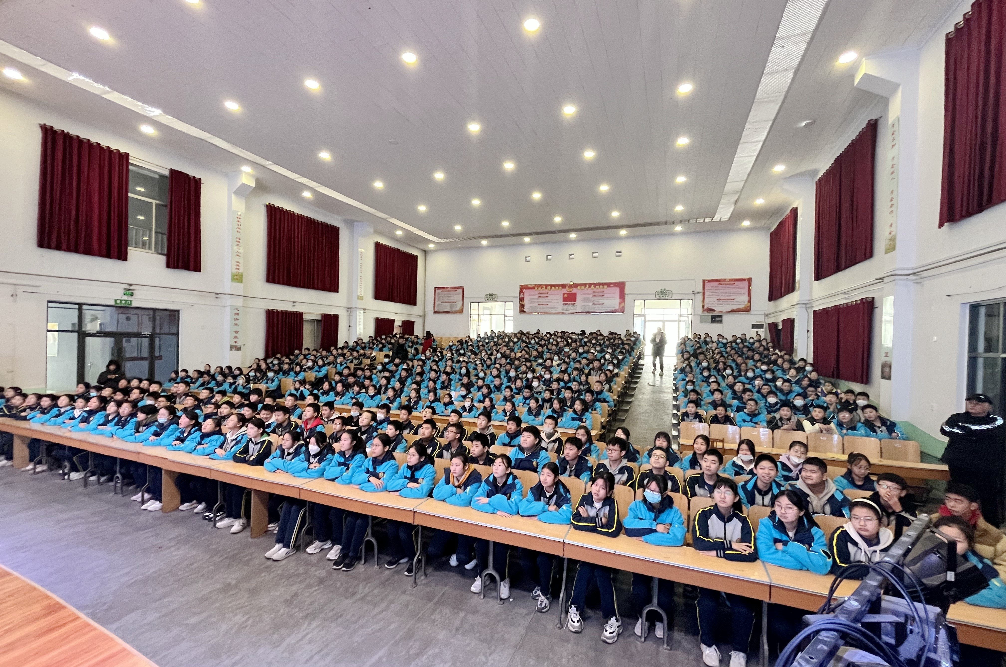 沂源县公安局禁毒大队开展禁毒宣传进校园活动