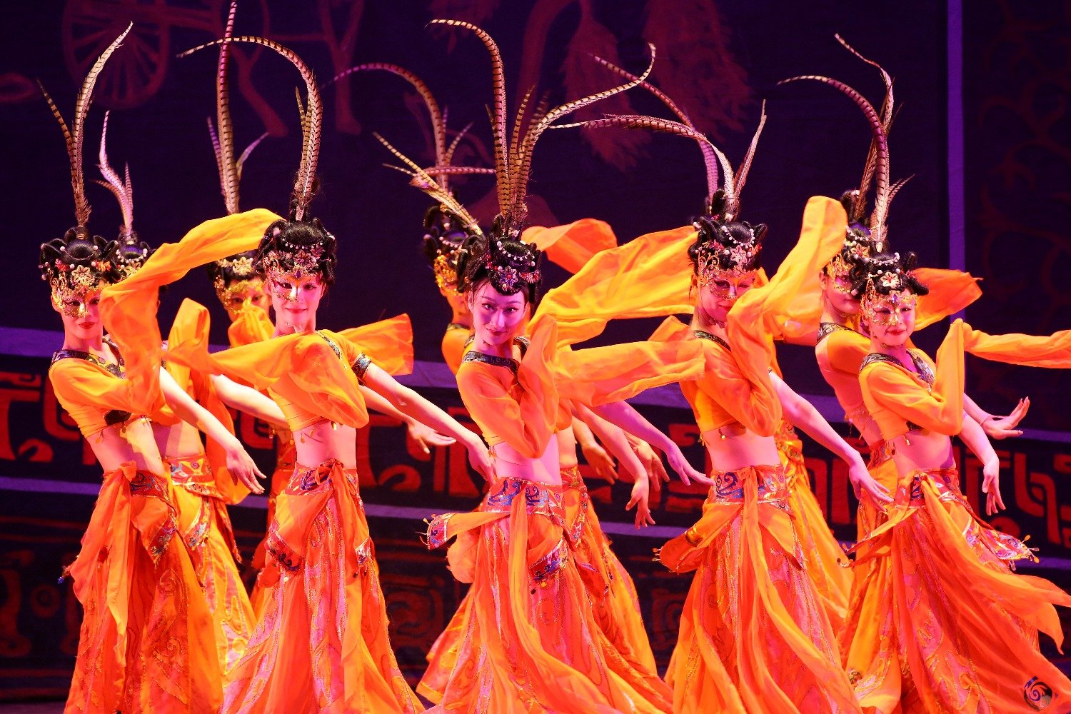 赏浪漫樱花 观编钟古乐 “首届湖北编钟音乐节”在汉启幕