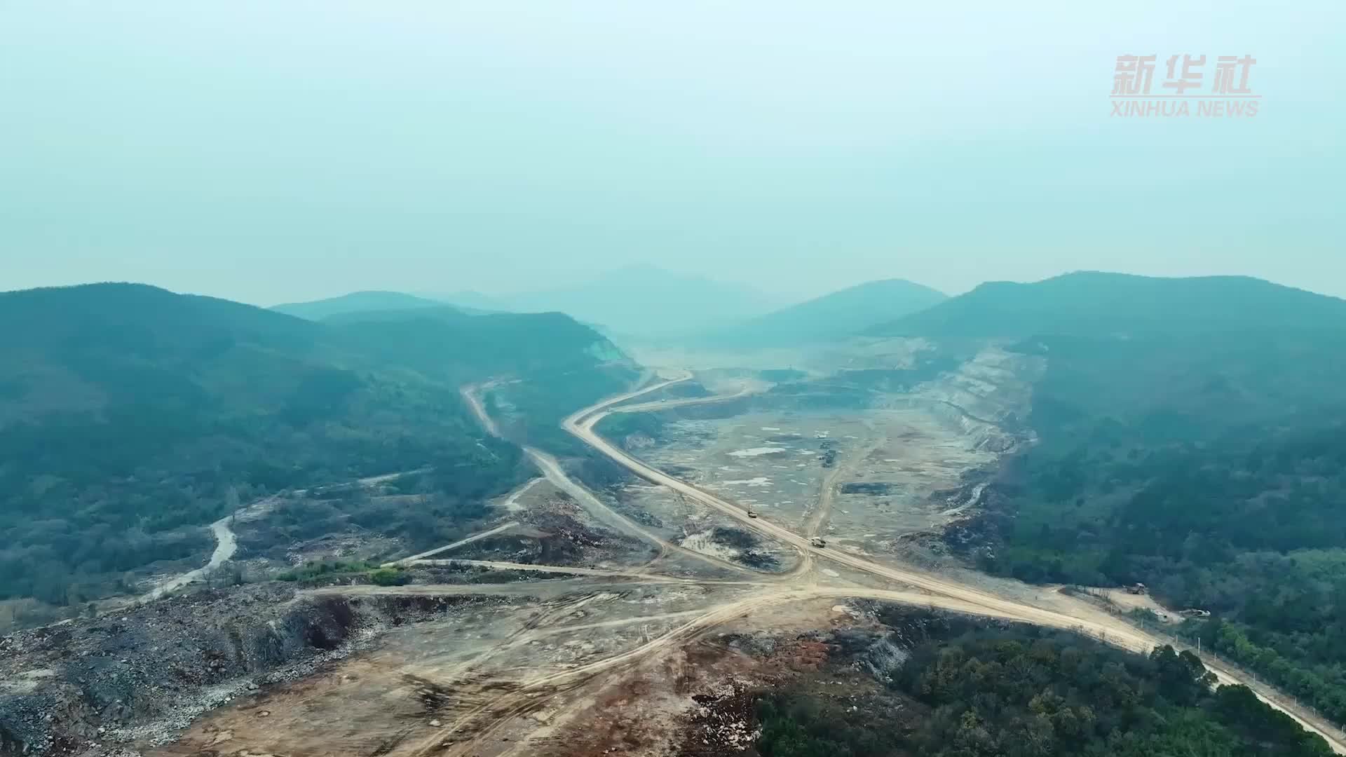 江苏镇江:电动矿卡助力打造“绿色矿区”_凤凰网视频_凤凰网