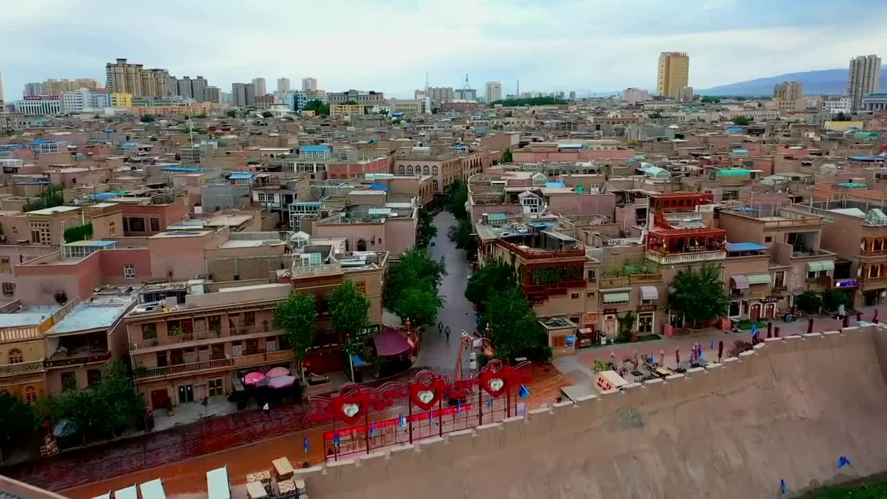 新疆喀什古城：打造精细化服务，提升游客满意度