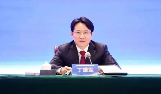 聚焦两会 | 2023两会召开在即 酒业代表全名单